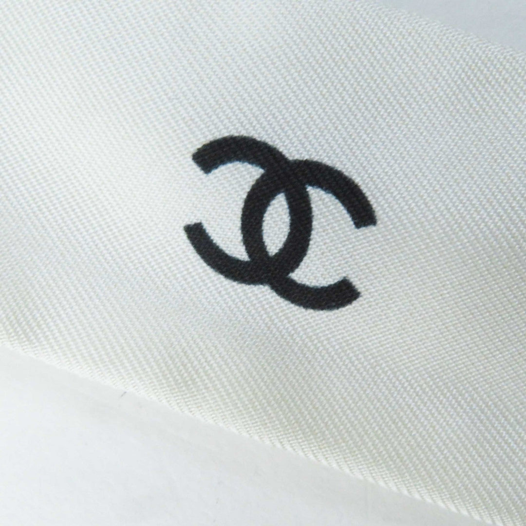 CHANEL hair accessory AA8926 Main: 100% silk; Part: 100% viscose White black Women Used Authentic