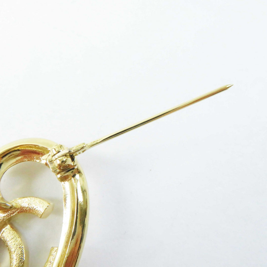 CHANEL Brooch F23C �\ gold Women Used Authentic