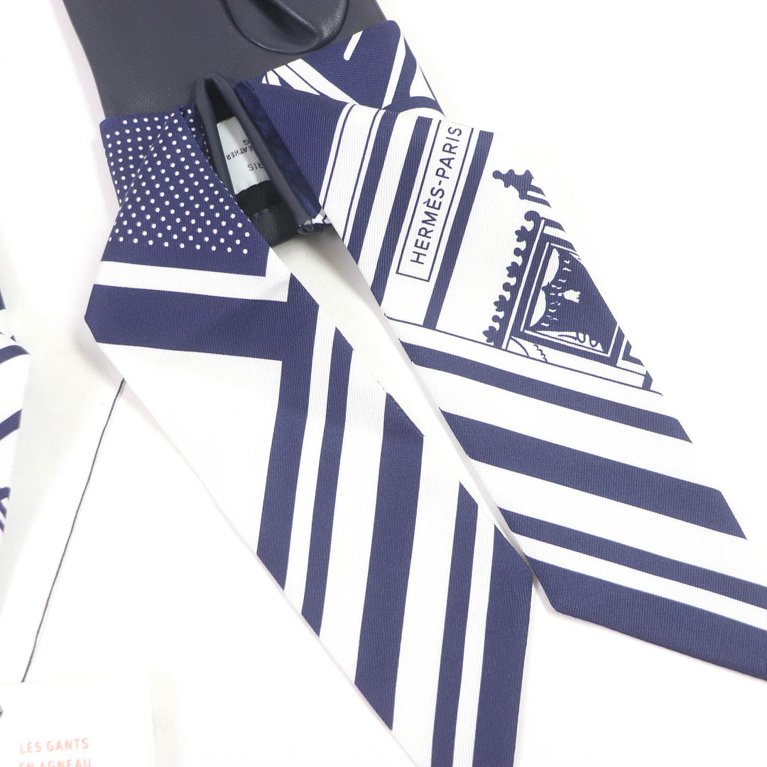 HERMES gloves Main: Lamb leather, Lining and scarf: 100% silk Navy Women 7.5 Used Authentic