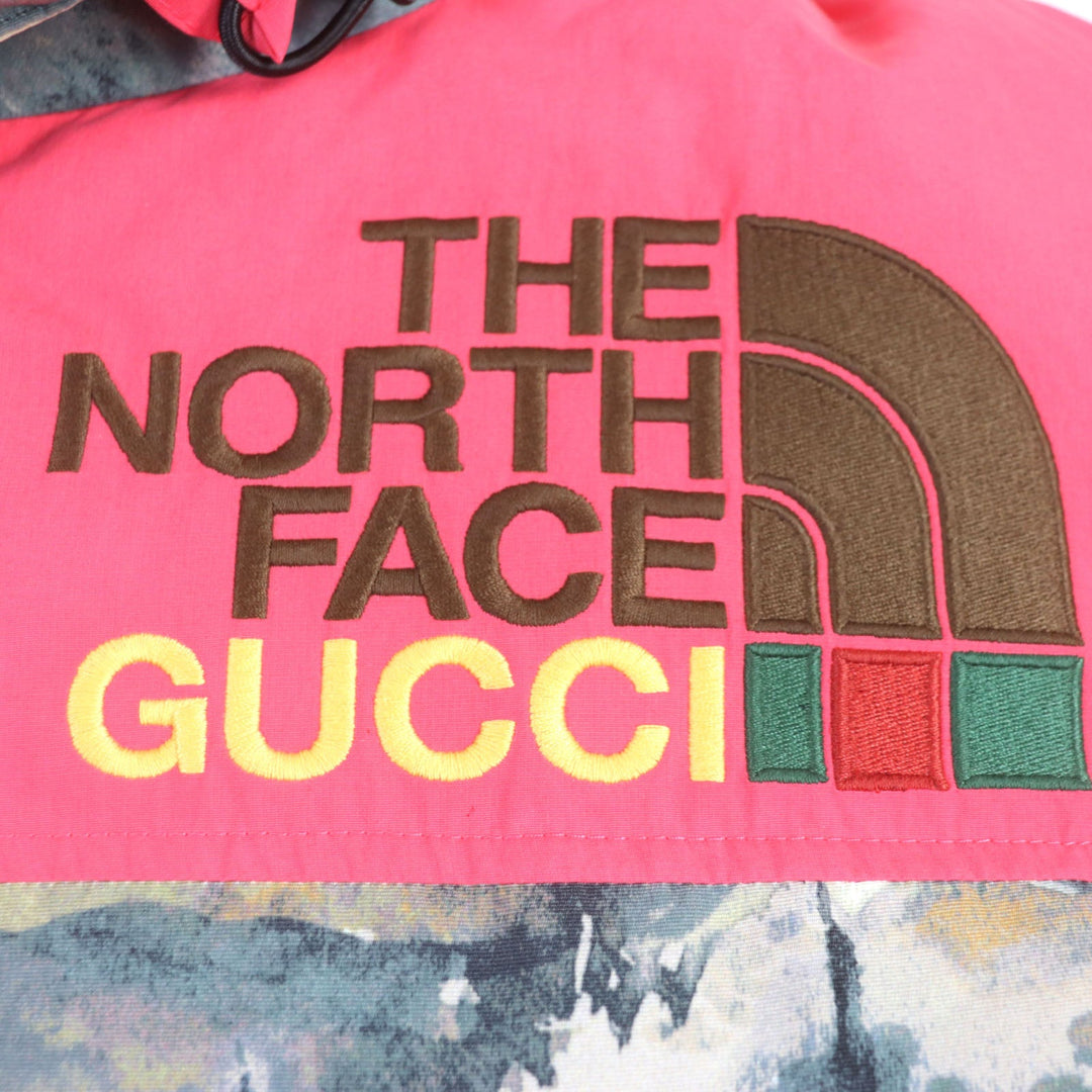 GUCCI Down jacket 663895 Outer: 100% nylon, Outer: 73% nylon, Outer: 27% cotton, Lining: 100% nylon, Filling: 85% down, 15% feather Multi Forest mens L Used Authentic