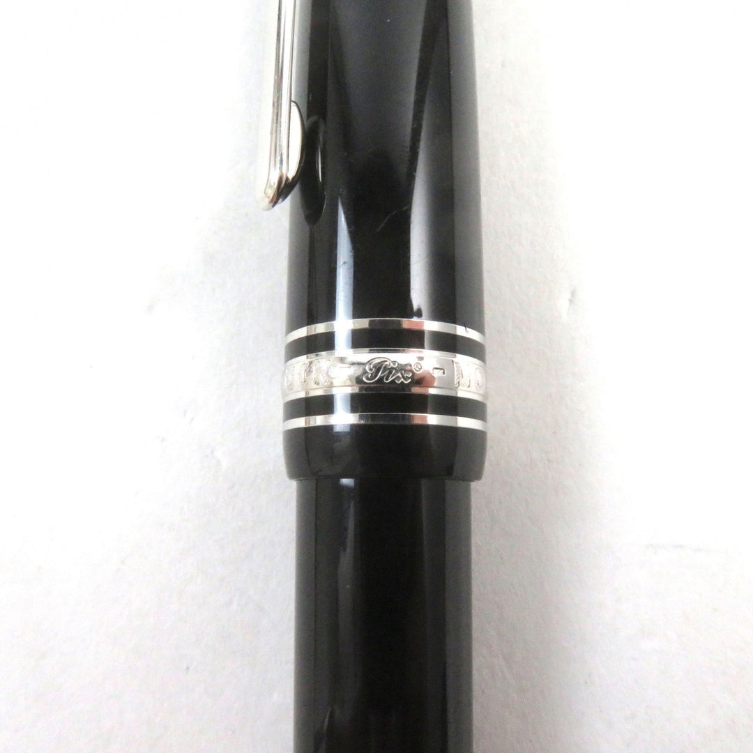 MONTBLANC Ballpoint pen Resin, Stainless steel Black Silver Meisterstck Classic mens Used Authentic