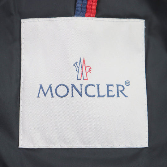 MONCLER Down jacket Outer: 100% nylon, Lining: 100% nylon, Filling: 90% down, Filling: 10% feather, Hood lining: 100% nylon black DERA Women 00 Used Authentic