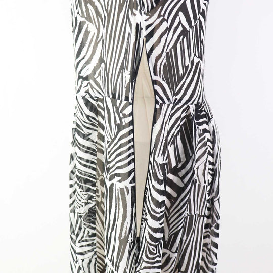Missoni one piece Outer: 100% rayon, Part: 100% nylon, Petticoat: 96% silk, 4% polyurethane Black White Women 40 Used Authentic