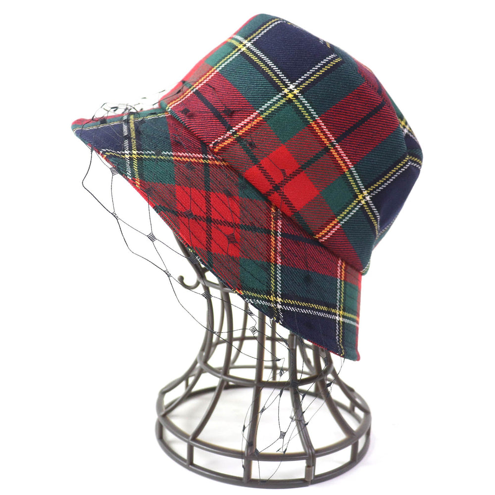 Christian Dior hat 95TDD923G107 Outer: 100% wool, Lining: 100% cotton, Trim: 100% nylon Red navy green Women 58 Used Authentic