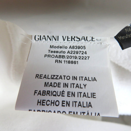 VERSACE Hoodie A83905 Main: 100% cotton, Part: 90% cotton, Part: 10% polyurethane, Embroidery: 96% polyester, 4% other fibers white mens S Used Authentic