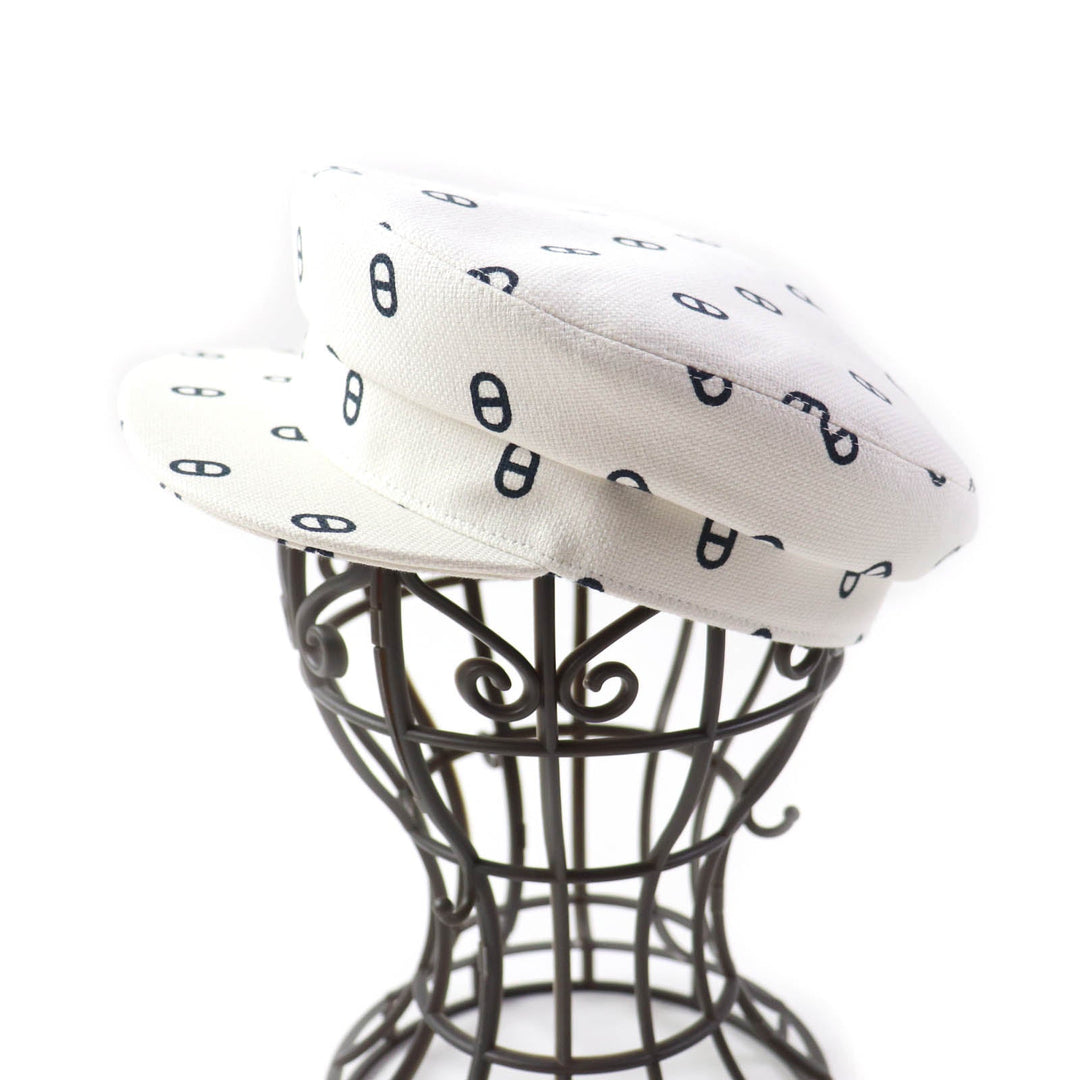 HERMES Casquette Outer: 98% cotton, Outer: 2% polyurethane, Lining: 54% cotton, Lining: 46% silk, Lining trim: 56% cotton, 44% rayon White navy Vauban Women 56 Used Authentic
