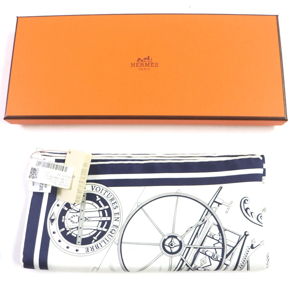 HERMES scarf Main: 100% silk BLANC MARINE GRIS Gavroche Voiture en equilibrium Carre45 Women Used Authentic