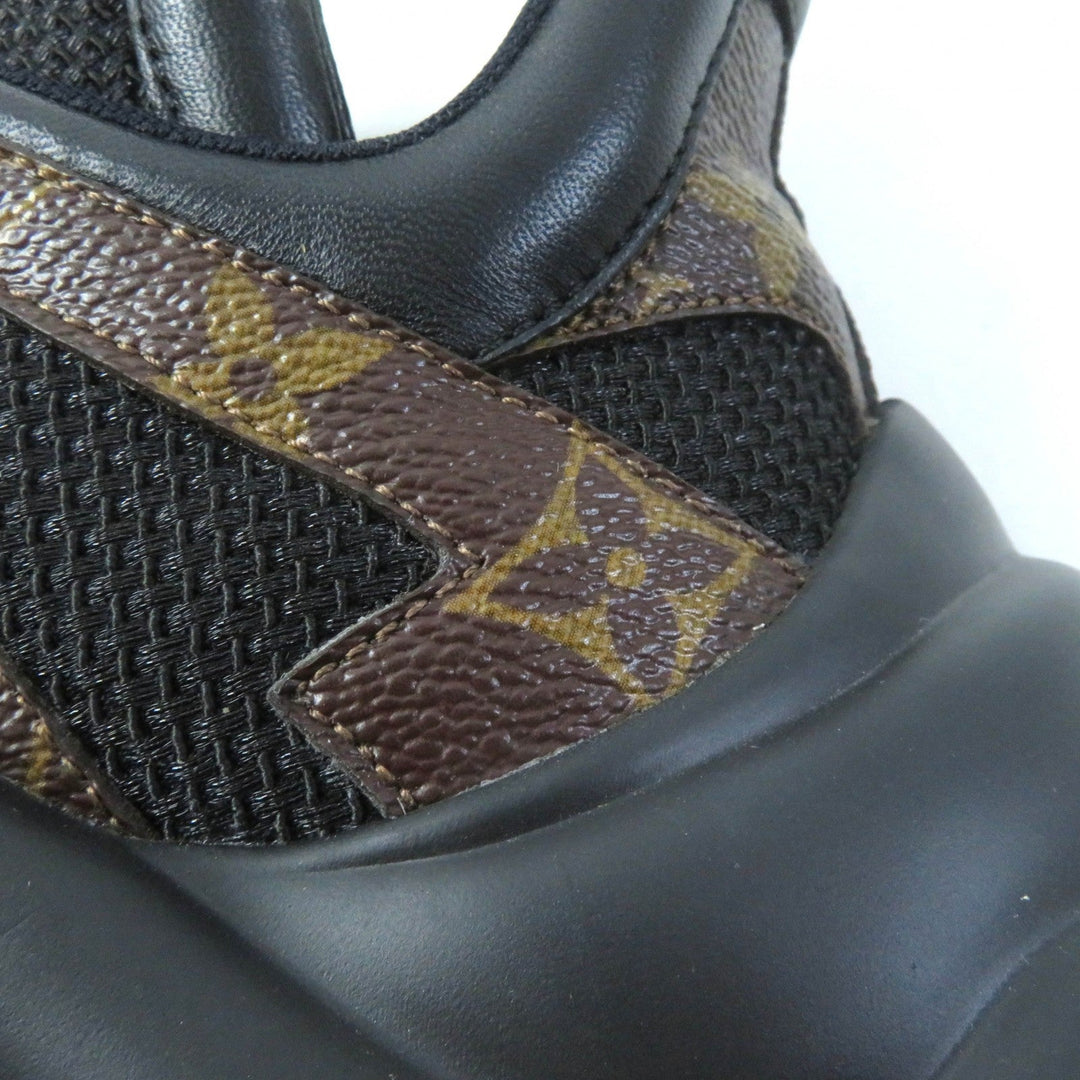 LOUIS VUITTON sneakers 1A43LE Monogram x Rubber Noir LV Arclight Line Sneakers Women 37 Used Authentic