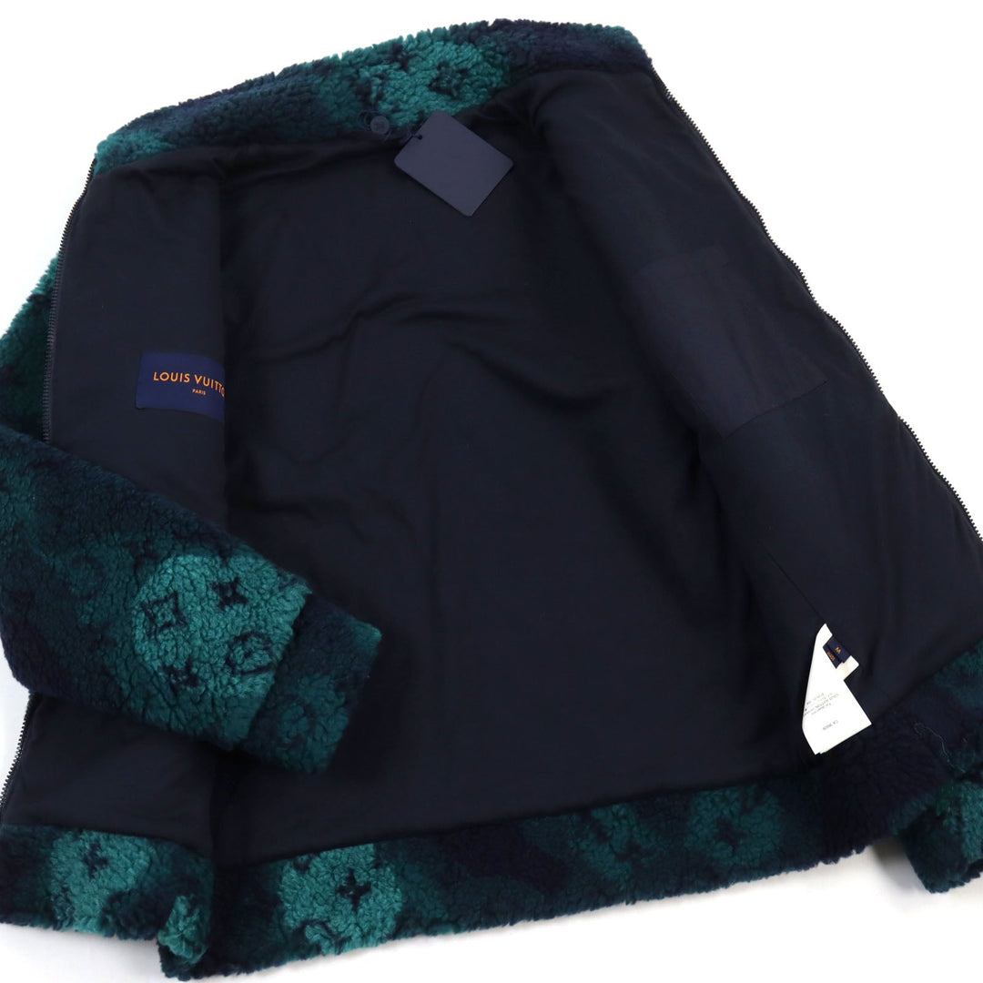 LOUIS VUITTON Blouson HOY15W Outer: 86% polyester, Outer: 14% wool, Lining: 100% cotton Green Navy Camouflage Pattern mens M Used Authentic
