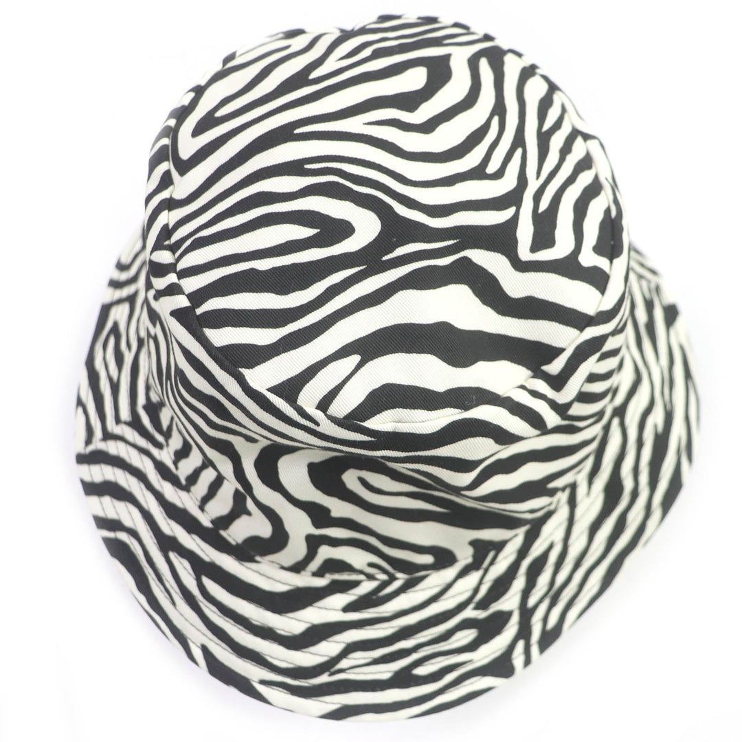 CELINE hat 2AUV1979S Outer: 65% polyester, Outer: 35% cotton, Lining: 100% cotton White black mens L Used Authentic
