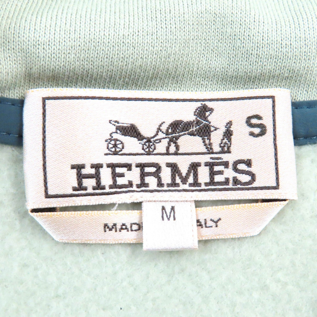 HERMES Hoodie Main: 100% cotton, Switching parts: 80% nylon & 20% polyurethane, Cuffs and hem: 90% cotton, 10% polyurethane, Attached string: 100% cotton Light green type Run H mens M Used Authentic