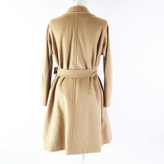 WEEKEND MaxMara coat Outer: 100% camel, Lining: 100% viscose (rayon) Camel White tag Women 36 Used Authentic