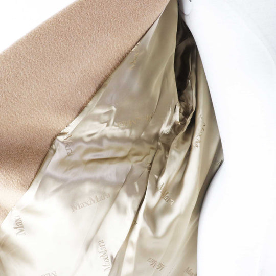 WEEKEND MaxMara coat Outer: 100% camel, Lining: 100% viscose (rayon) Camel White tag Women 36 Used Authentic