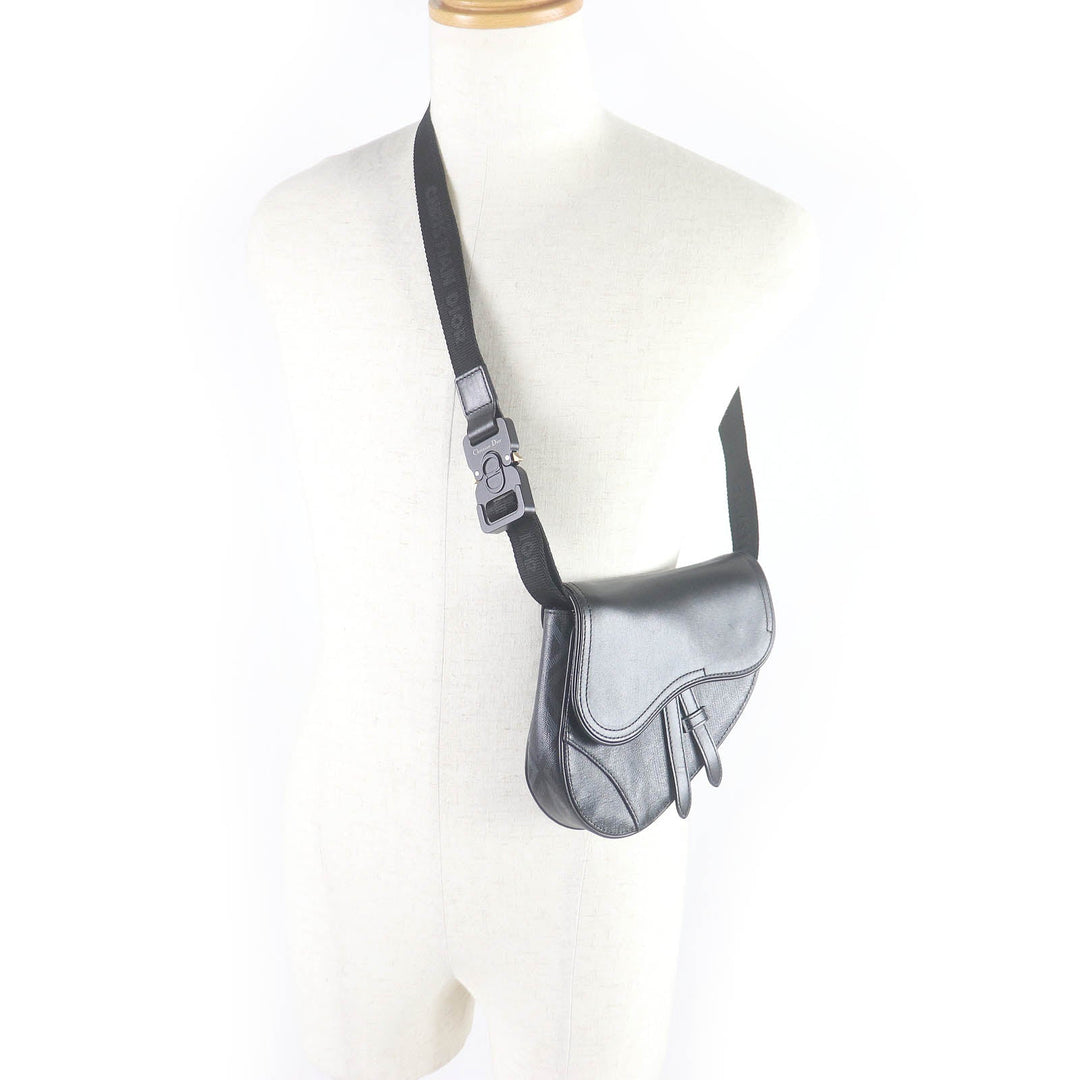 Dior HOMME Sling bag 1ADPO093CDP_H43E Main: Leather black Saddle mini mens Used Authentic