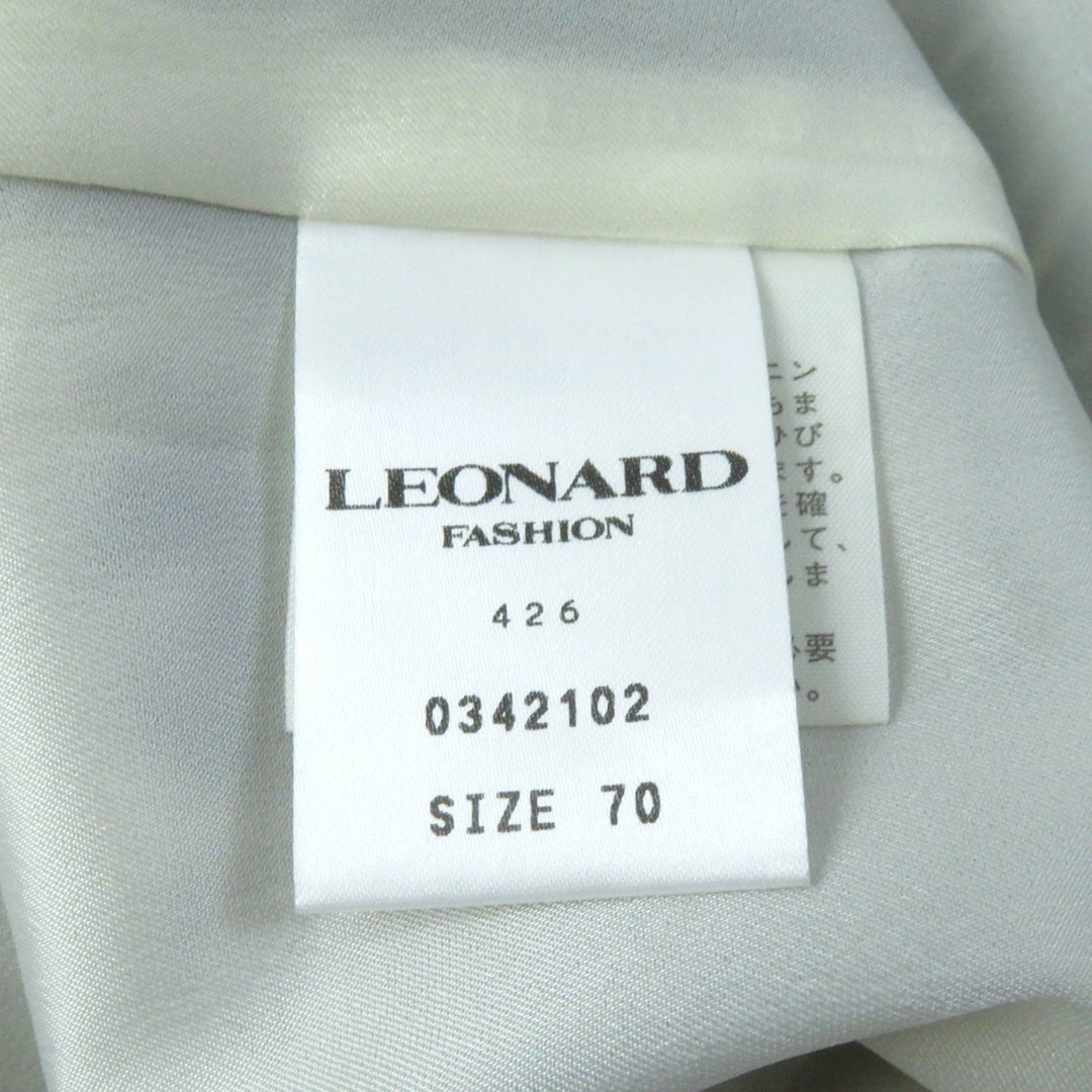 LEONARD FASHION setup Outer: 100% silk, Outer: 100% wool, Lining: 100% cupra, Filling: 100% polyester, Outer: 60% wool Ivory black Women (Top)13AR, (Bottom) 70 Used Authentic