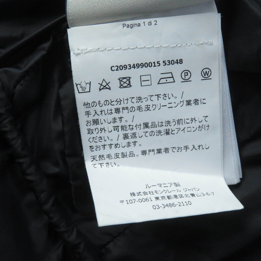 MONCLER down coat Outer: 100% nylon, Lining: 100% nylon, Fur: raccoon, Filling: 90% down, Filling: 10% feather black HERMIFUR Women zero size Used Authentic