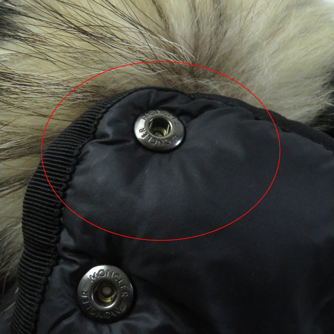 MONCLER down coat Outer: 100% nylon, Lining: 100% nylon, Fur: raccoon, Filling: 90% down, Filling: 10% feather black HERMIFUR Women zero size Used Authentic