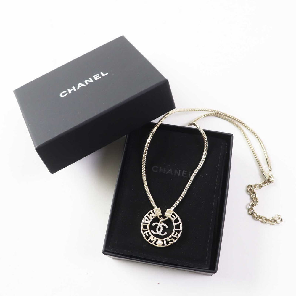 CHANEL Necklace Y22X Gold Plated, Faux Pearl, Rhinestone gold MADEMOISELLE Women Used Authentic