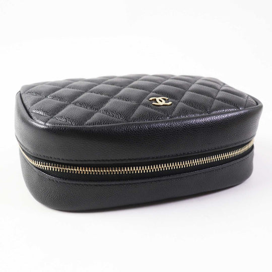 CHANEL Pouch A80910 Caviar skin black Matrasse Women Used Authentic