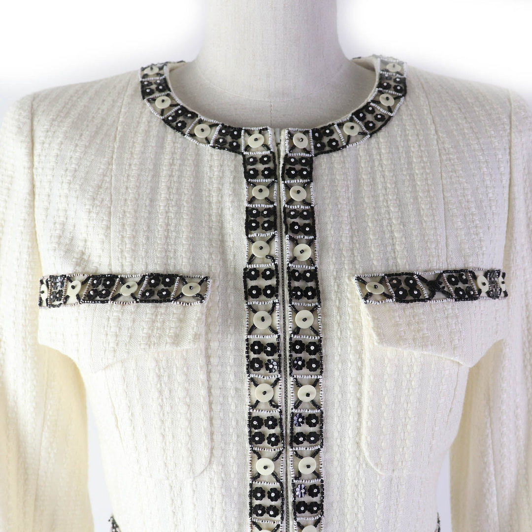 CHANEL No color jacket 03P P23760 Outer: 56% cotton, Outer: 44% linen, Lining: 95% silk, Lining: 5% elastane (polyurethane) Off-white black Women 34 Used Authentic