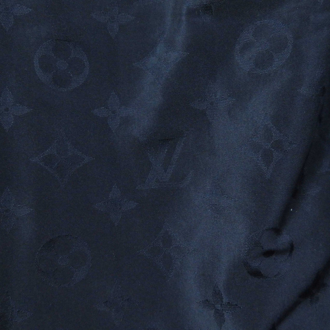 LOUIS VUITTON flare skirt Outer: 53% polyester, Outer: 47% silk, Lining: 100% cotton Navy Women 34 Used Authentic