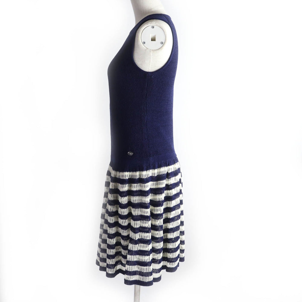 CHANEL one piece P56169 Main: 38% paper, 32% polyester, 30% cupra Navy Ivory Women 38 Used Authentic