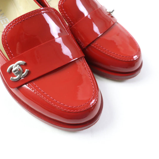 CHANEL loafers G30708 Main: Patent leather Red Women 35 1/2C Used Authentic