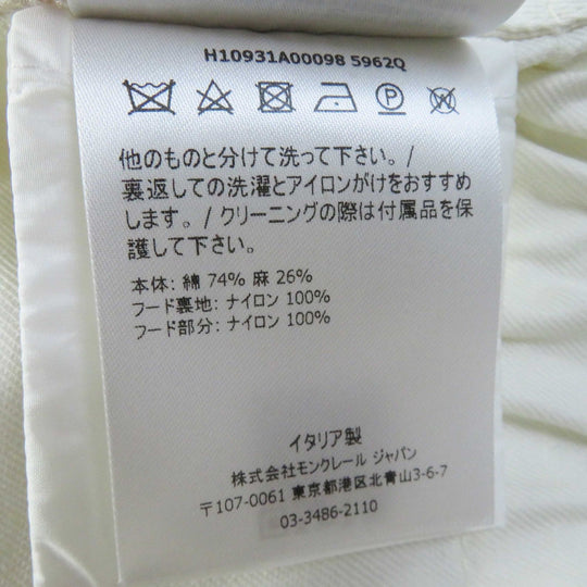 MONCLER Other outerwear Outer: 74% cotton, Outer: 26% linen, Hood lining: 100% nylon Hood: 100% nylon white GOLDFIFLED Women ‚O Used Authentic
