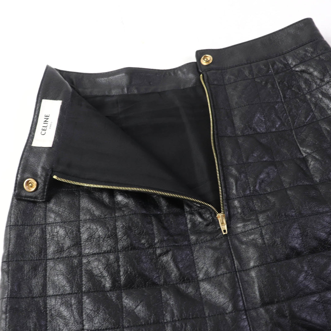 CELINE Mini skirt 2H251978E Main: Lamb leather Lining: 100% silk Pocket lining: 100% cotton Filling: 100% polyester Embroidery: 100% polyester black Women 36 Used Authentic