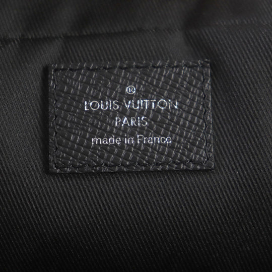 LOUIS VUITTON Briefcase M30975 Taiga Leather black Taiga Porte Documan Voyagej mens Used Authentic