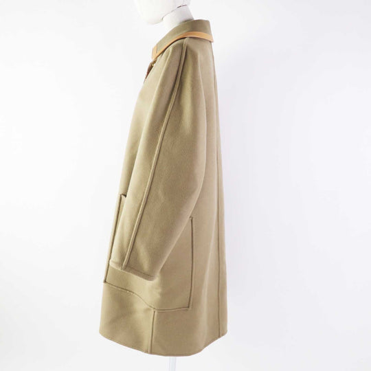 LOUIS VUITTON coat 1ABQP2 Outer material: 99% wool, Outer material: 1% silk, Part: Lamb leather beige Removable collar double face coat Women 36 Used Authentic