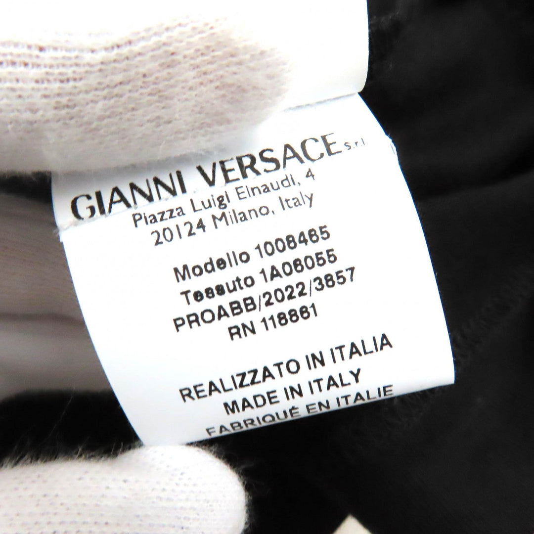 VERSACE Short sleeve T-shirt 1008465 Main: 100% cotton, embroidery: 100% polyester Black red mens M Used Authentic