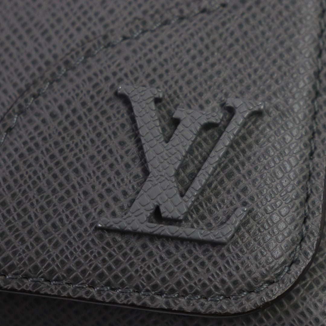 LOUIS VUITTON Shoulder Bag M30808 Taiga Leather gray Taiga new flap messenger mens Used Authentic