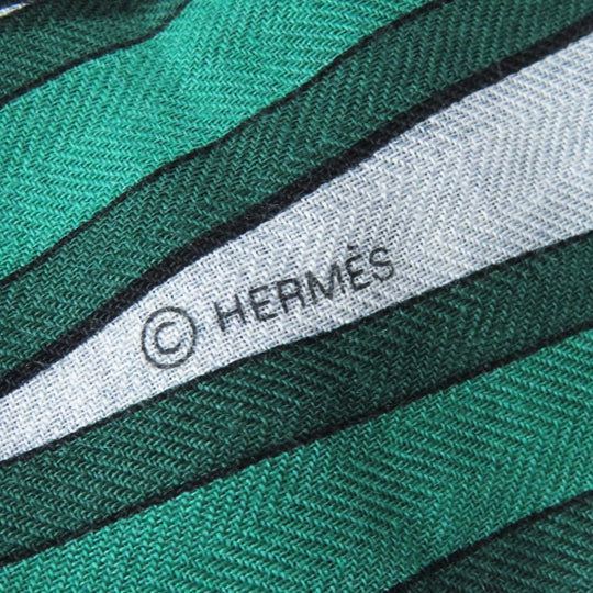 HERMES Stall Main: 70% cashmere, Main: 30% silk Multi Grand Tralala Carre140 Women Used Authentic