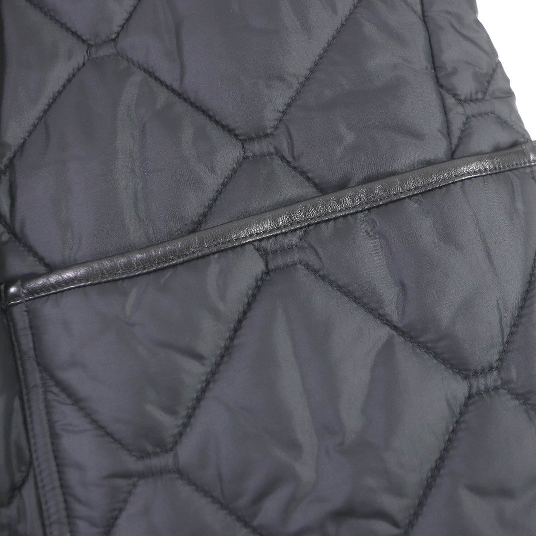 BURBERRY LONDON Blouson 3955308 Outer: 100% nylon, Lining: 55% acetate, Lining: 45% rayon, Filling: 100% polyester, Part: Lamb leather black mens 46 Used Authentic