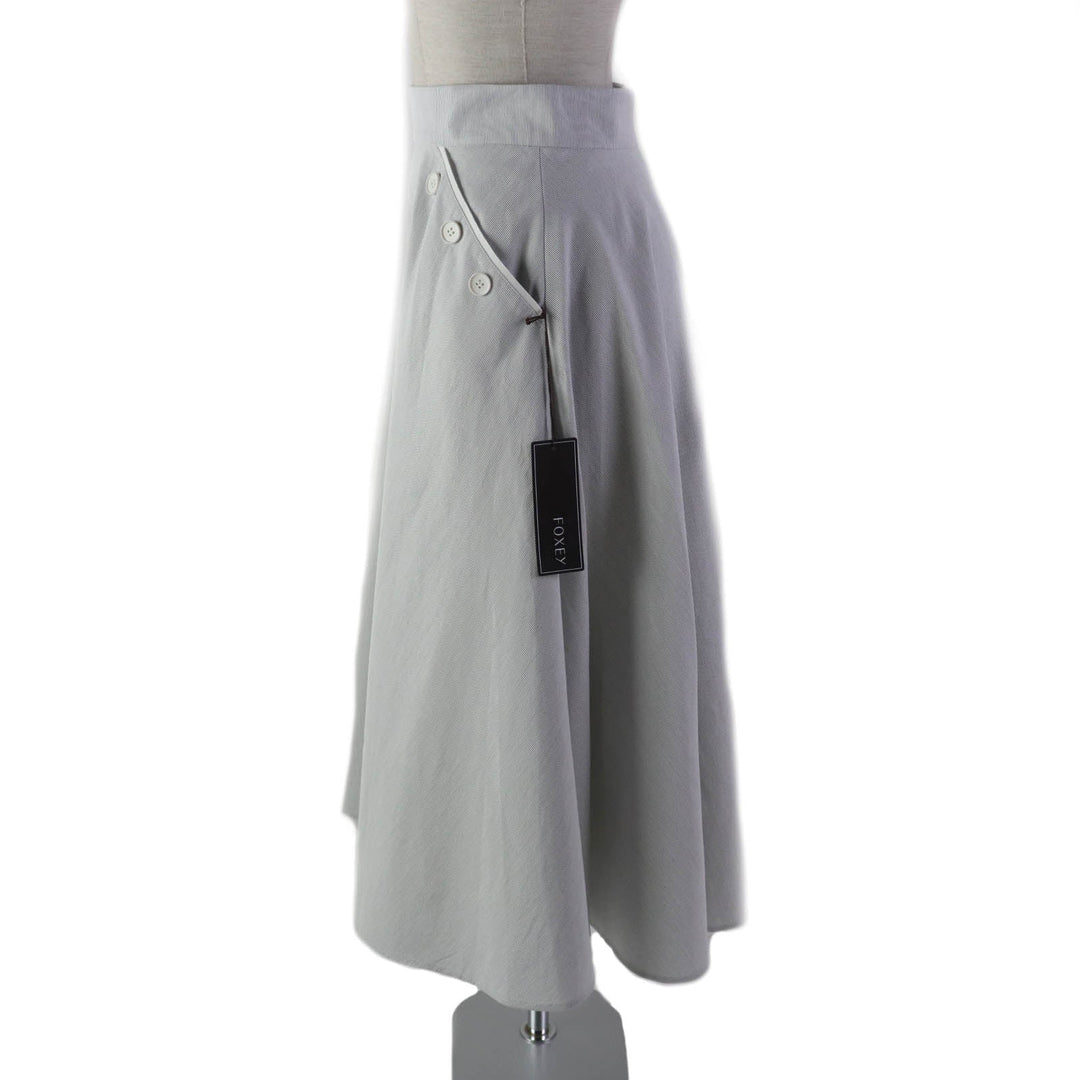 FOXEY flare skirt 43453 Outer: 100% cotton, Lining: 100% cupra, Part: 100% rayon, Part: 100% cotton Light gray JURA Women 38 Used Authentic