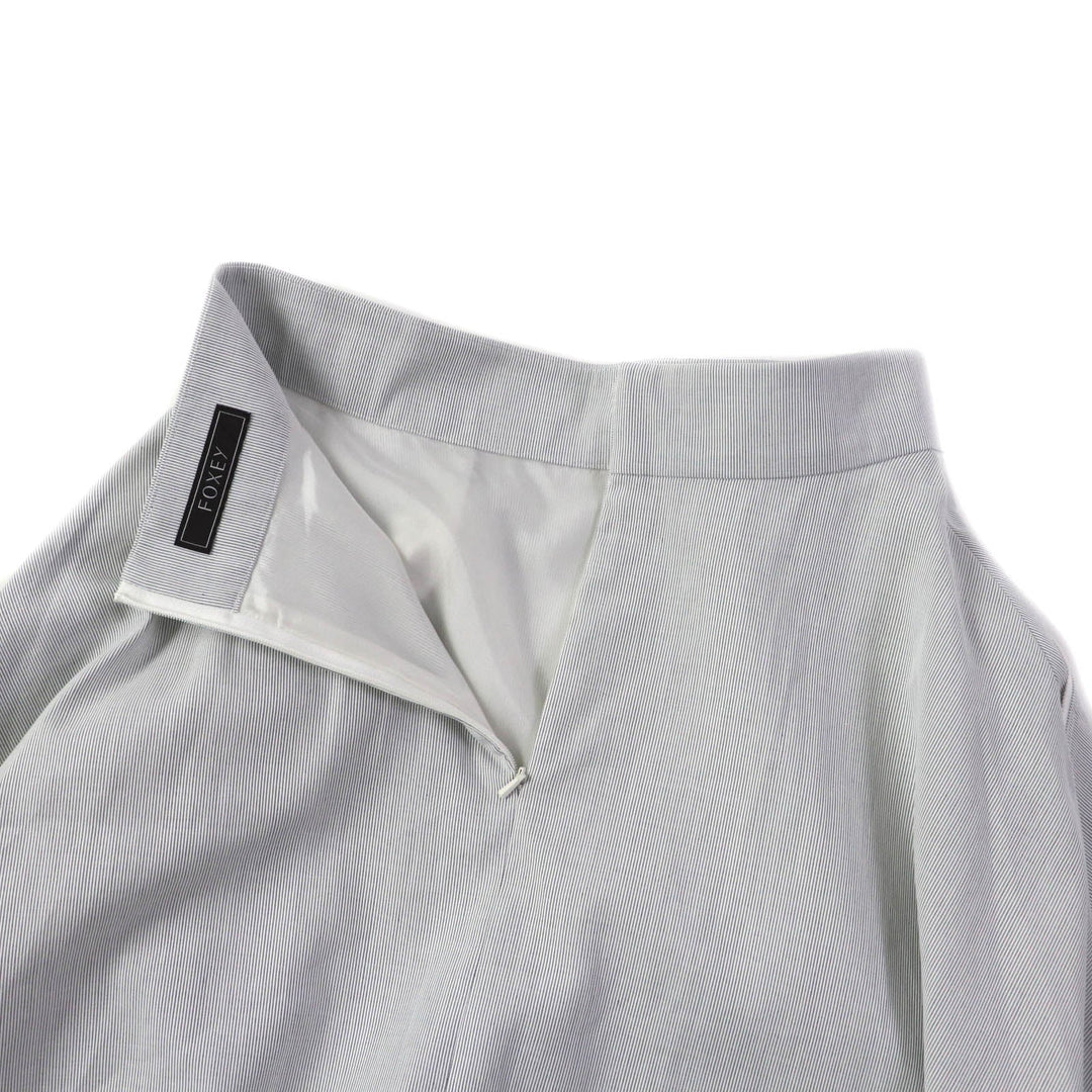 FOXEY flare skirt 43453 Outer: 100% cotton, Lining: 100% cupra, Part: 100% rayon, Part: 100% cotton Light gray JURA Women 38 Used Authentic