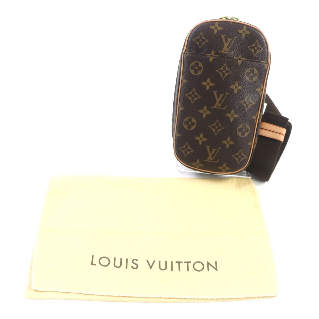 LOUIS VUITTON Sling bag M51870 Monogram canvas Brown Monogram Pochette Gange mens Used Authentic