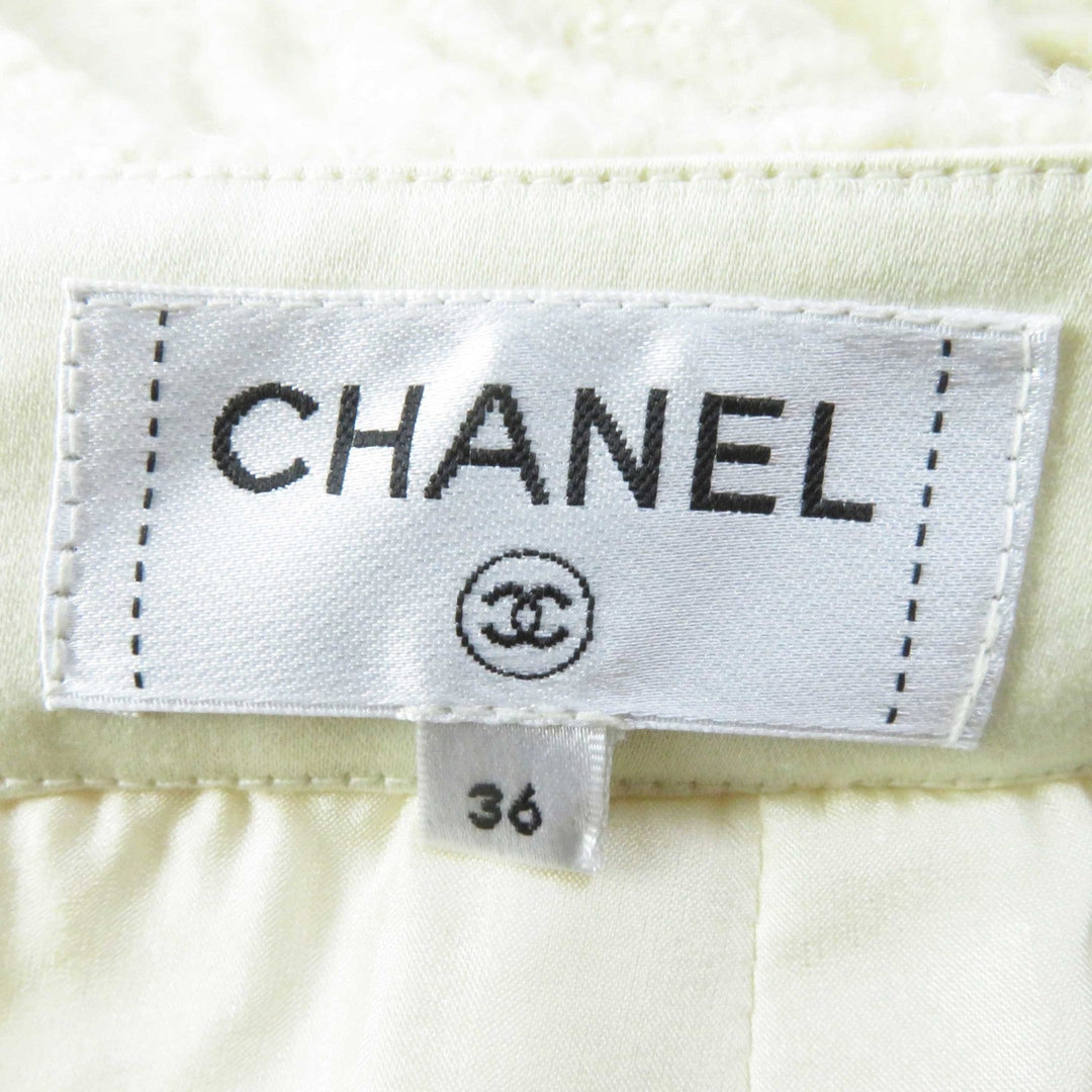 CHANEL Tweed skirt P59644 Outer: 88% wool, Outer: 7% polyamide (nylon), Outer: 5% silk, Lining: 100% silk, Part: 100% cotton Ivory Women 36 Used Authentic