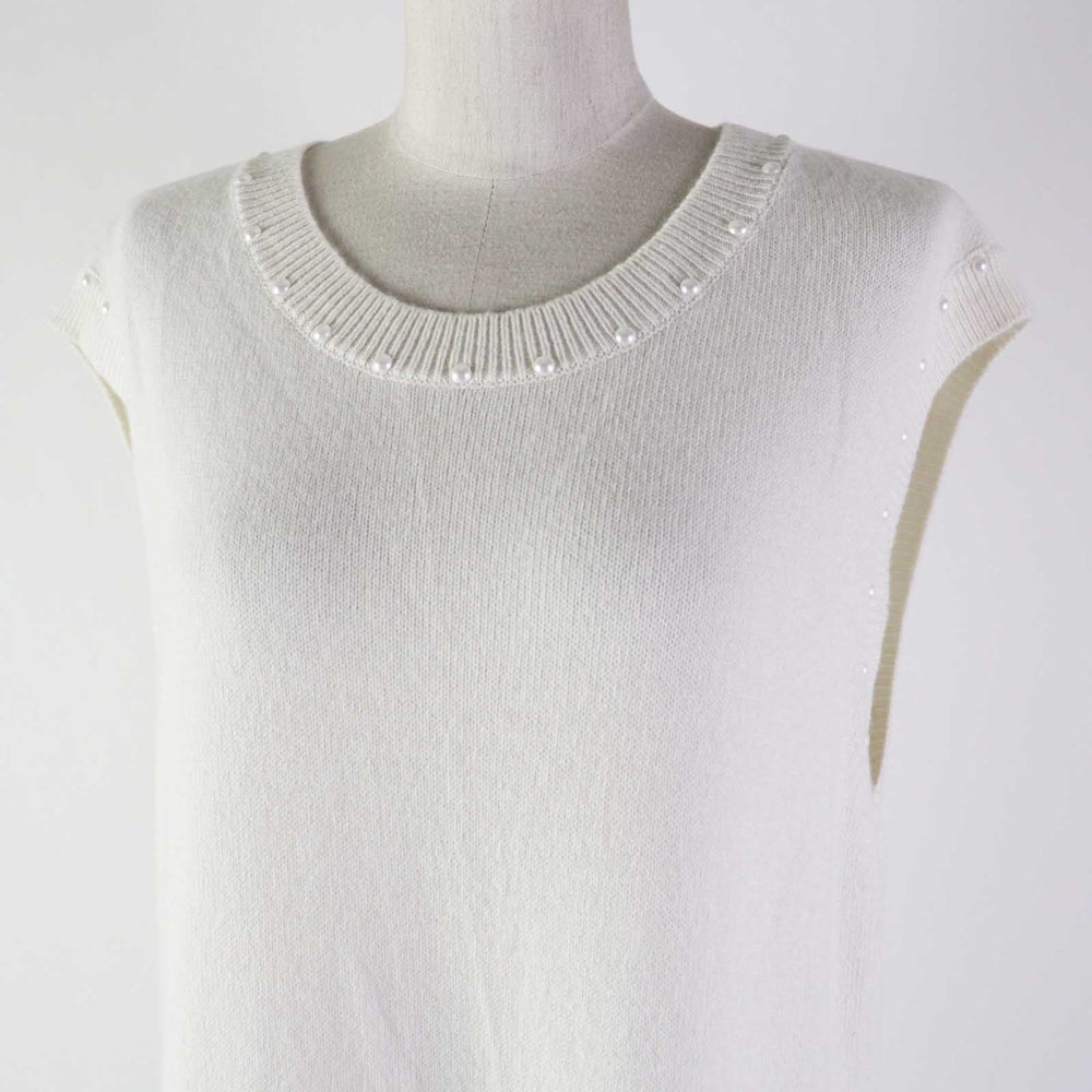 CHANEL one piece P53637 Outer material: 53% cotton, Outer material: 47% cashmere white Women 44 Used Authentic