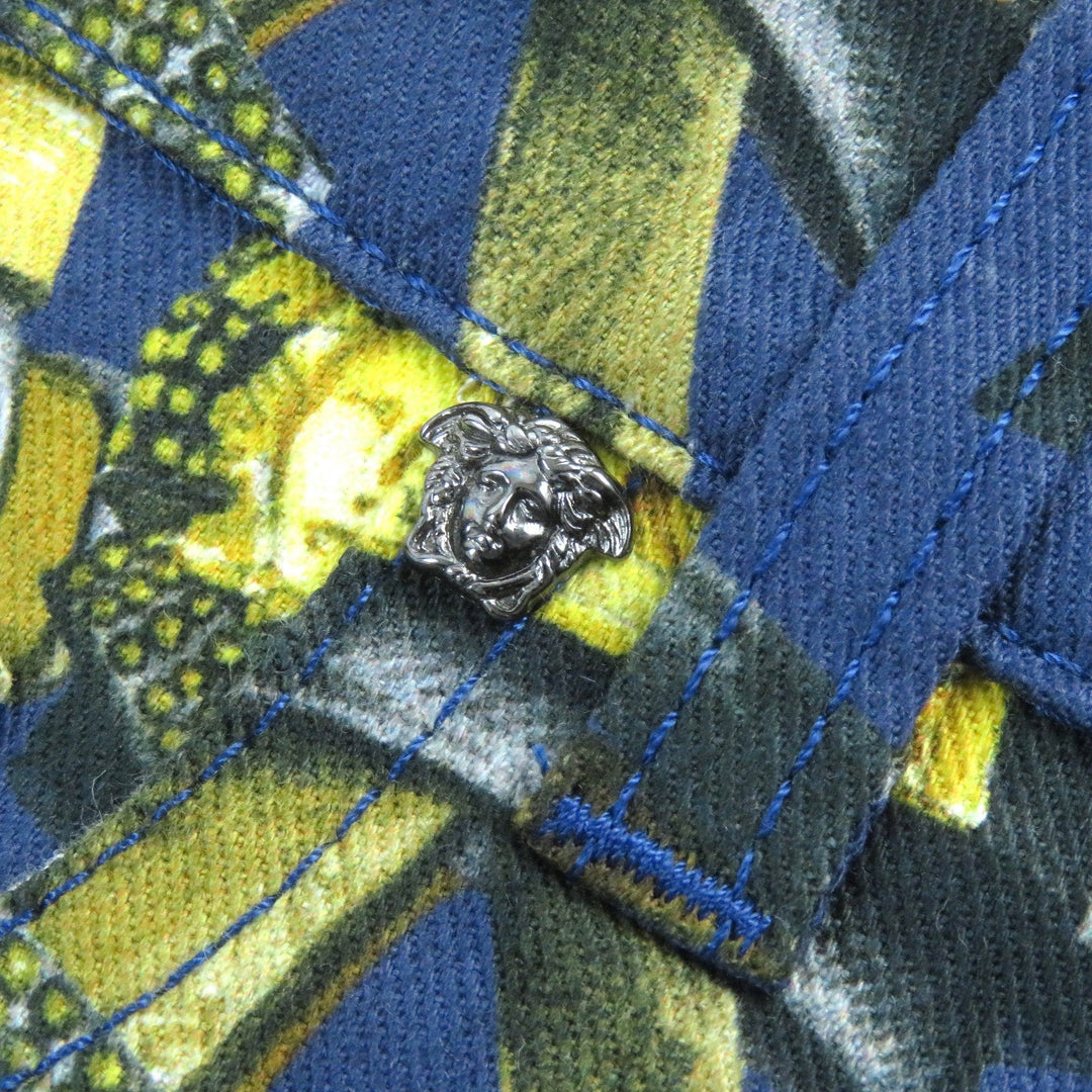 VERSACE Denim pants A69903 Main: 98% cotton, Main: 2% polyurethane, Lining: 100% cotton Blue multicolor mens 31 Used Authentic