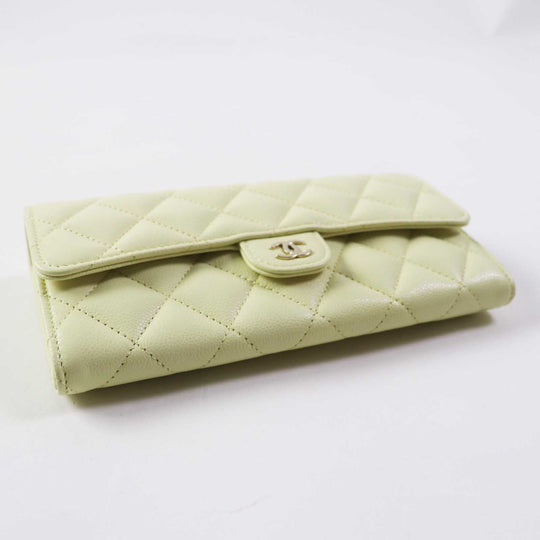 CHANEL Long Wallet Purse AP0241 Caviar skin Light yellow Matrasse Timeless Classic Line Women Used Authentic