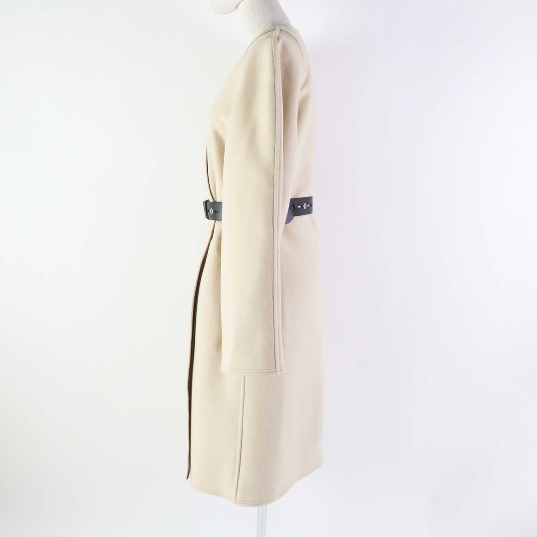 LOUIS VUITTON coat 1A4YSZ Outer: 100% cashmere, Lining: 50% rayon, Lining: 50% cupra, Part: 100% polyester, Part: lamb leather light beige Women 40 Used Authentic