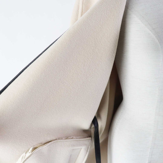 LOUIS VUITTON coat 1A4YSZ Outer: 100% cashmere, Lining: 50% rayon, Lining: 50% cupra, Part: 100% polyester, Part: lamb leather light beige Women 40 Used Authentic