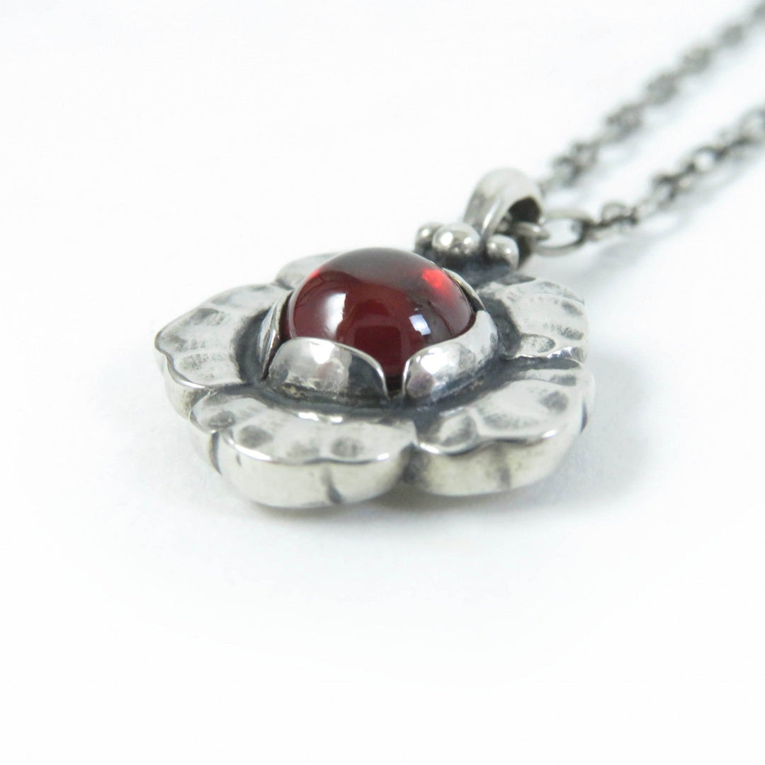 Georg Jensen Necklace Main: SV925, Part: Garnet Silver Red 2002 Year Necklace Women Used Authentic