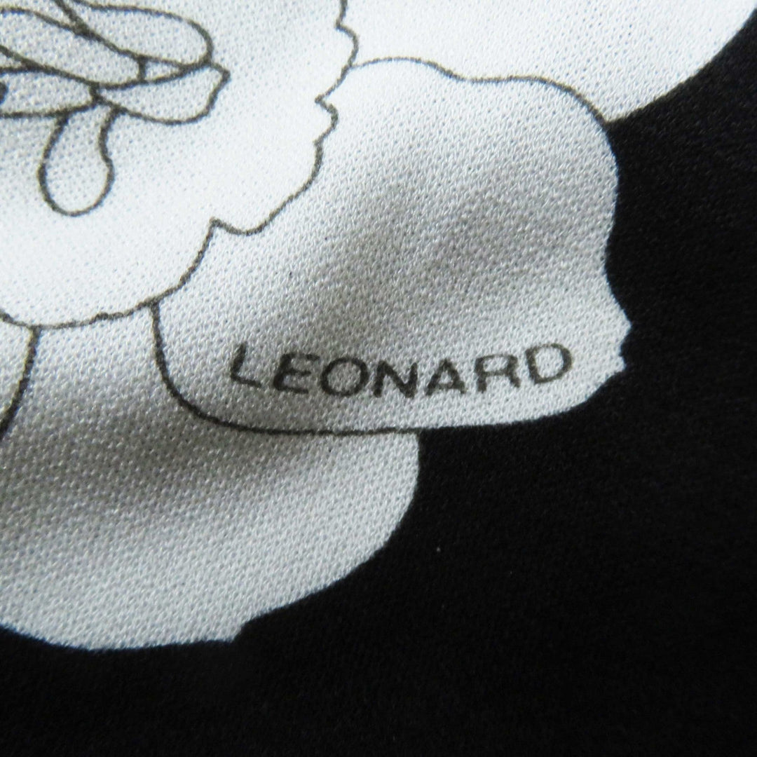 LEONARD FASHION one piece 0130505 Outer material: 65% acetate, Outer material: 35% polyester Black White Women M Used Authentic