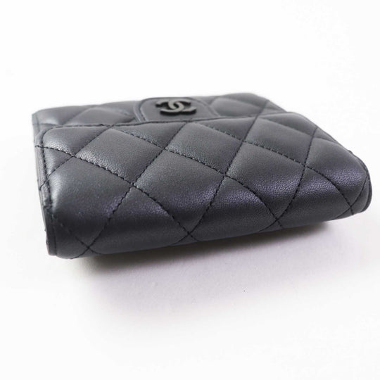 CHANEL Tri-fold wallet AP0231 Main: Leather black Timeless Classic Small Flap Wallet Women Used Authentic