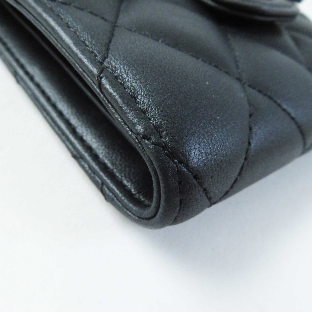 CHANEL Tri-fold wallet AP0231 Main: Leather black Timeless Classic Small Flap Wallet Women Used Authentic