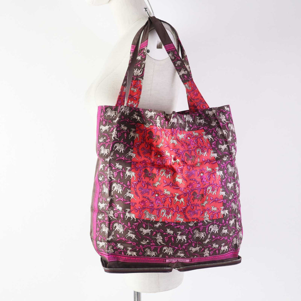 HERMES Tote Bag Buffle Skipper Silk Chocolat Silky pop Chasse En Inde Indian Hunting Women Used Authentic