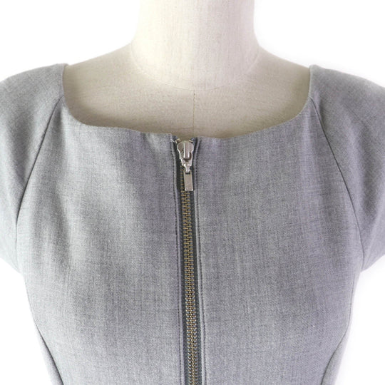 FOXEY NEW YORK COLLECTION one piece 39236 Outer material: 63% polyester, Outer material: 27% rayon, Outer material: 7% cotton, Outer material: 3% polyurethane, Lining: 100% cupra gray Women 38 Used Authentic
